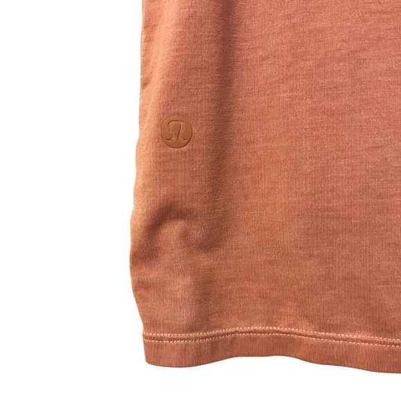 Lululemon Athletica Fundamental Short Sleeve Tee Shirt Rust Orange Wash XL - Picture 3 of 4